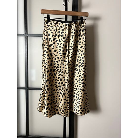 NWT kourt Satin Midi Skirt Leopard Print - Picture 1 of 11